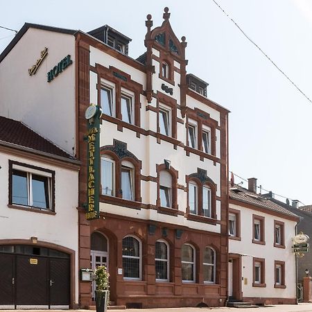 Hotel Mettlacher Hof ภายนอก รูปภาพ