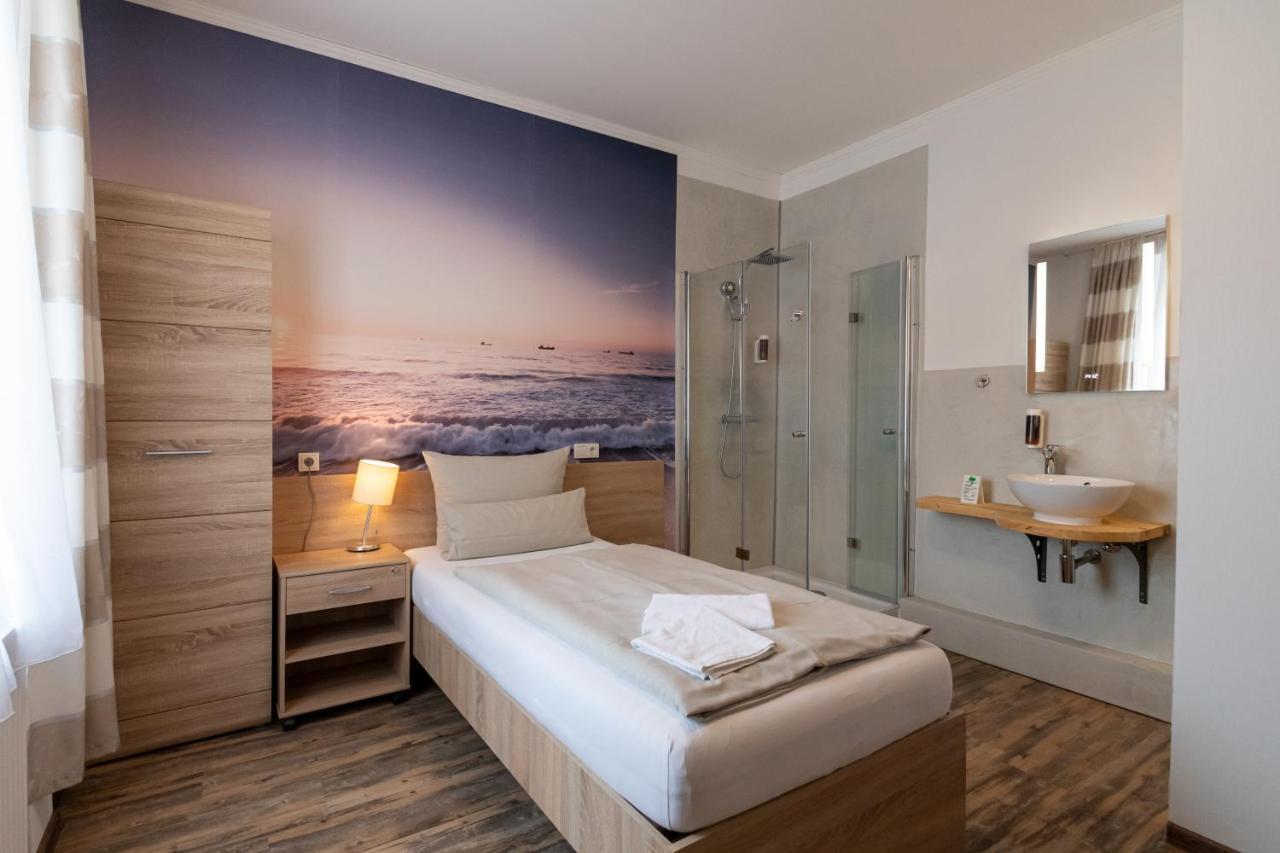 Hotel Mettlacher Hof ภายนอก รูปภาพ