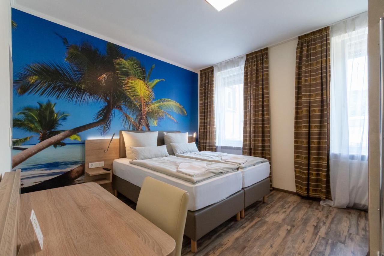 Hotel Mettlacher Hof ภายนอก รูปภาพ