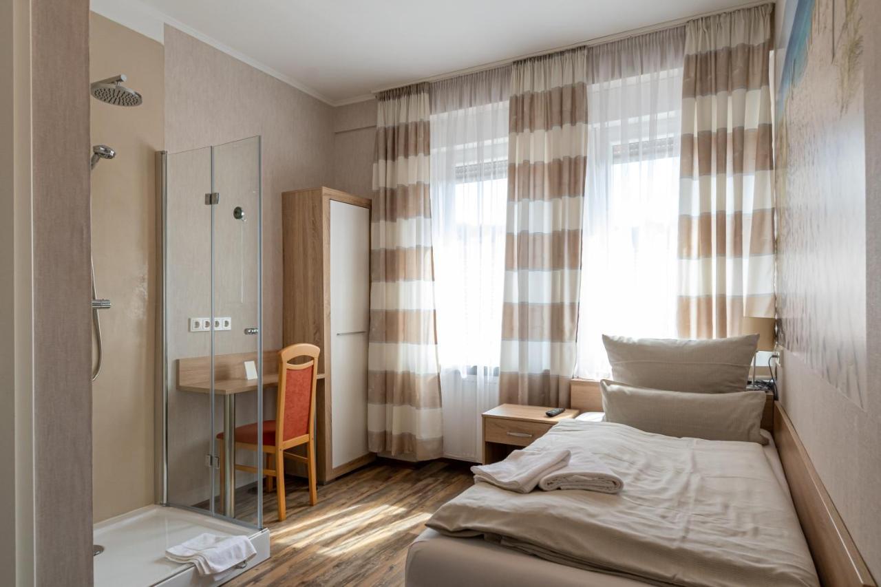 Hotel Mettlacher Hof ภายนอก รูปภาพ