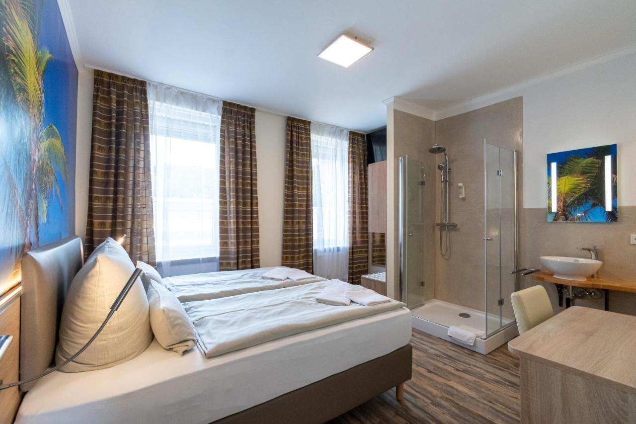 Hotel Mettlacher Hof ภายนอก รูปภาพ