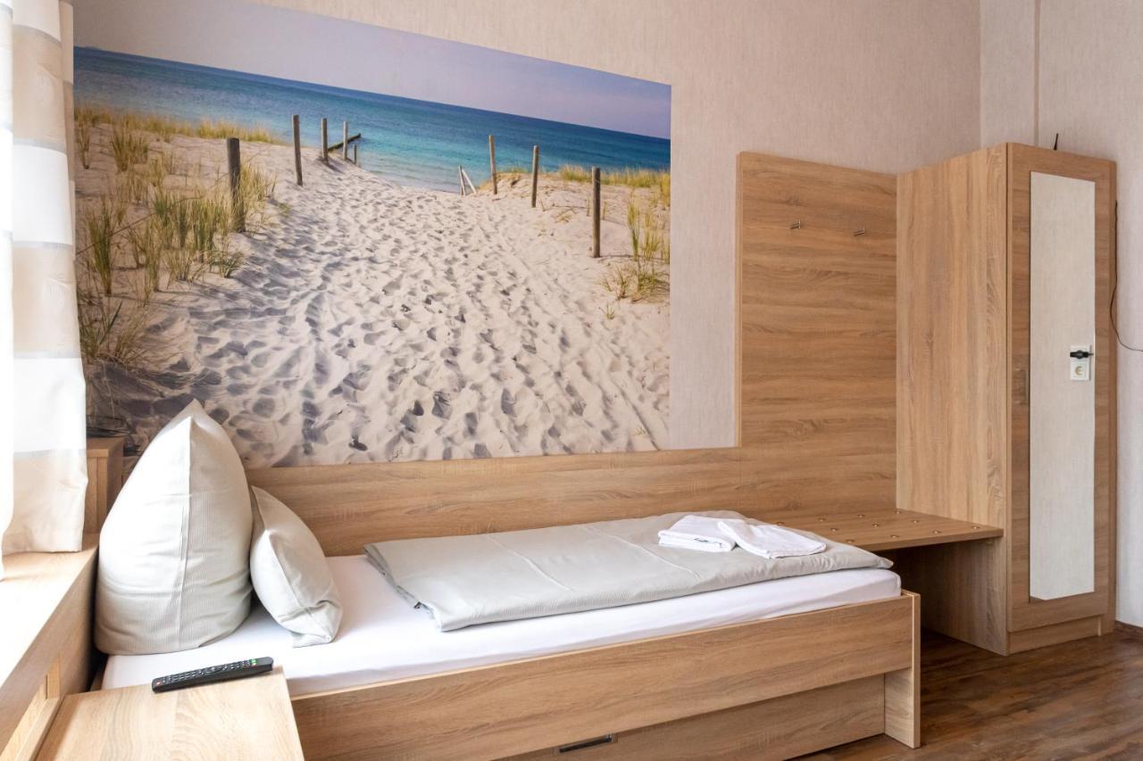 Hotel Mettlacher Hof ภายนอก รูปภาพ