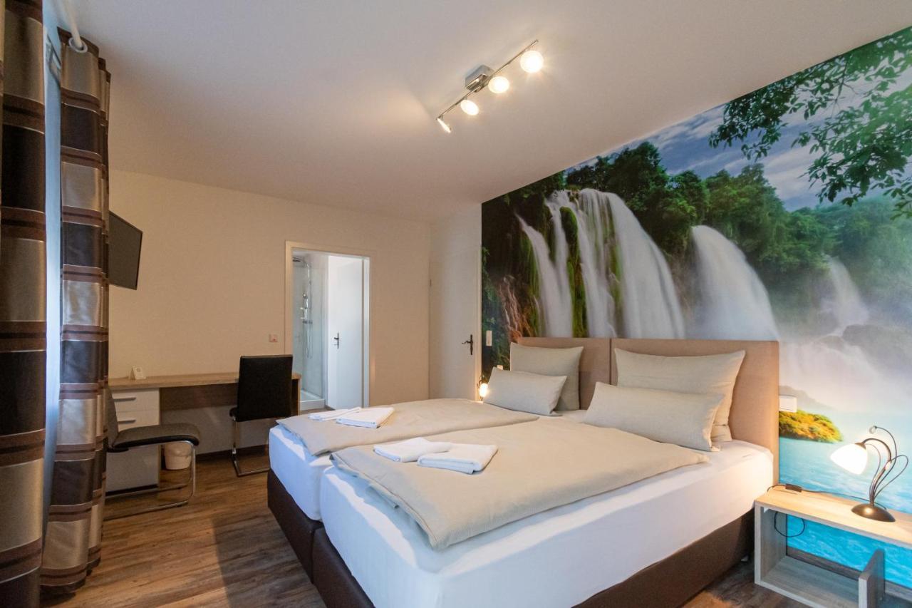 Hotel Mettlacher Hof ภายนอก รูปภาพ