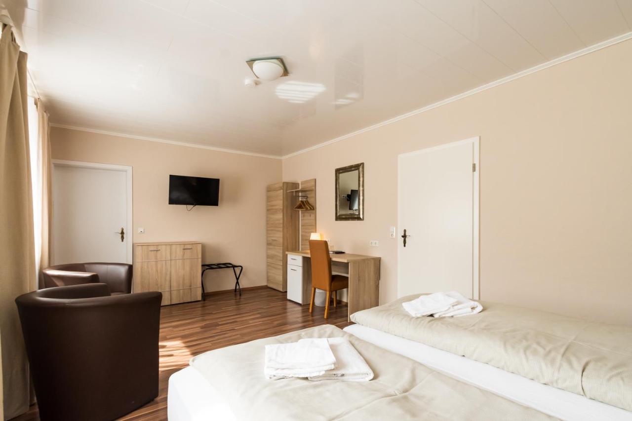 Hotel Mettlacher Hof ภายนอก รูปภาพ
