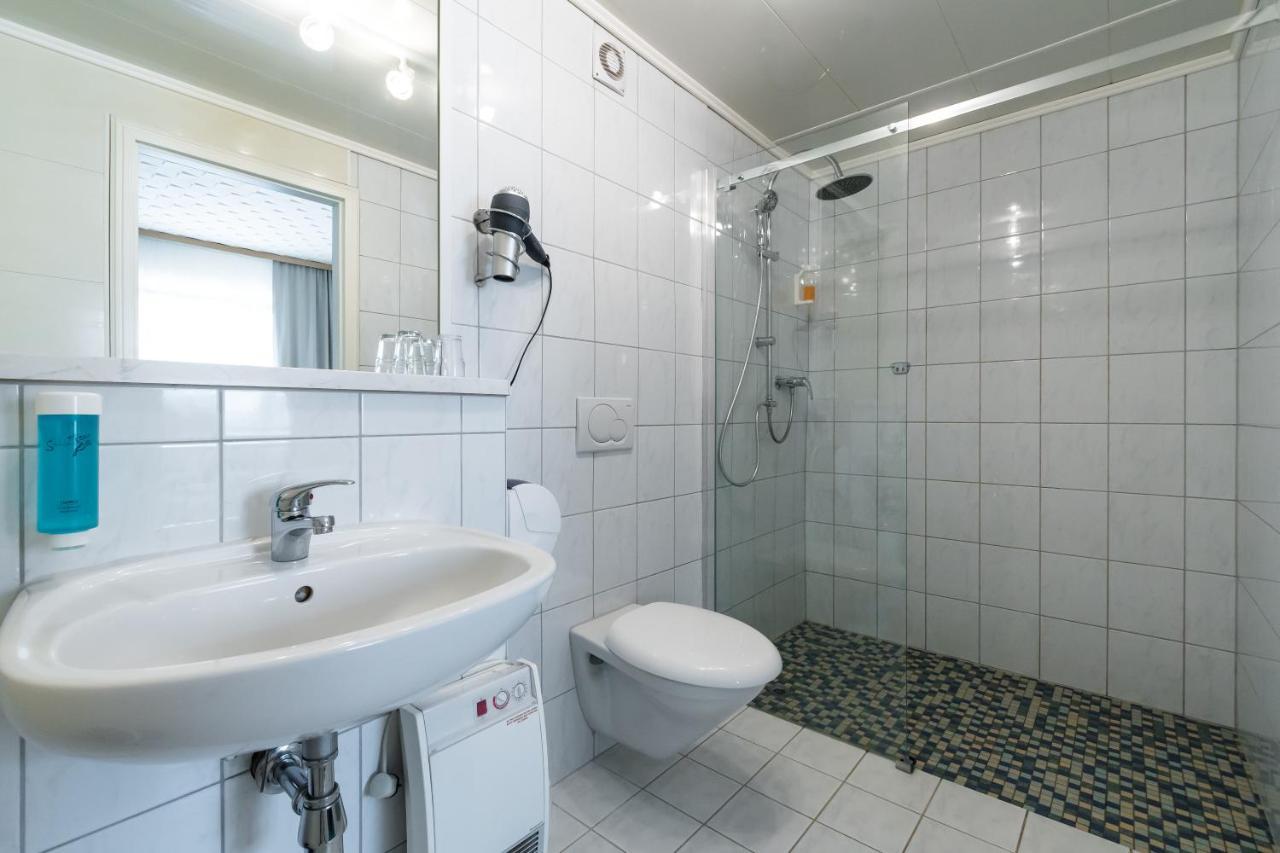 Hotel Mettlacher Hof ภายนอก รูปภาพ